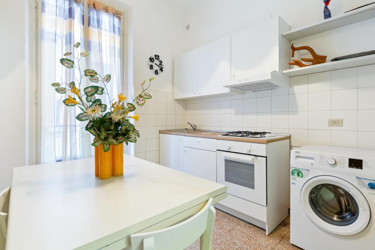 Loreto Courtyard Apartment Milan Bagian luar foto