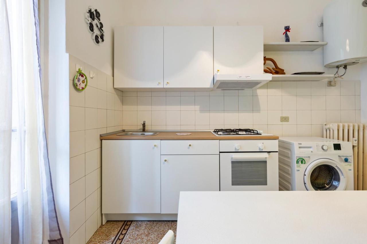 Loreto Courtyard Apartment Milan Bagian luar foto