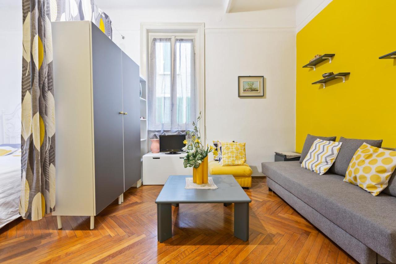 Loreto Courtyard Apartment Milan Bagian luar foto