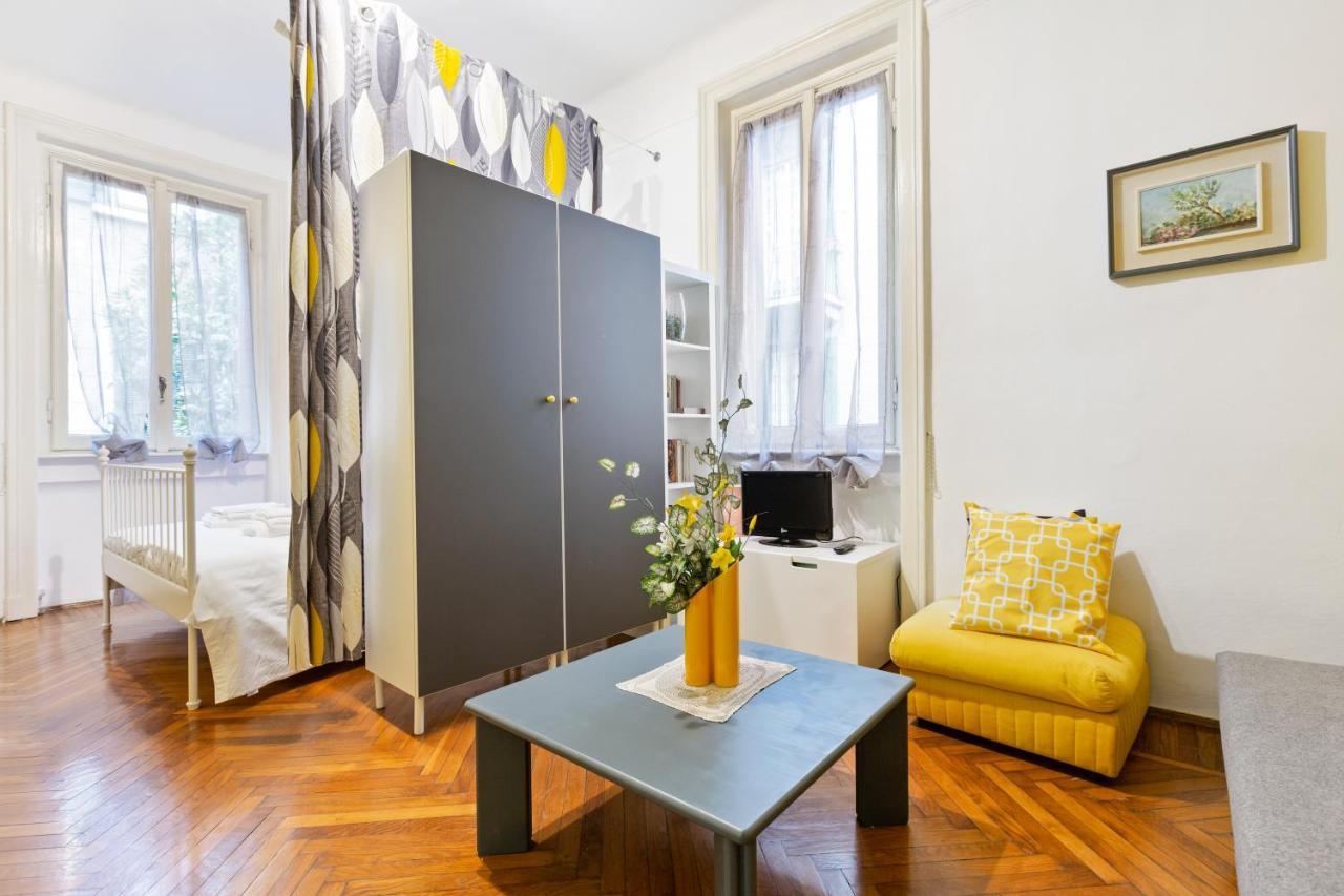 Loreto Courtyard Apartment Milan Bagian luar foto